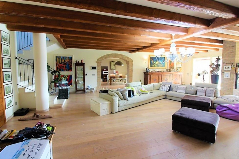 Immagine 6 di Villa in vendita  in via Pelosa a Veggiano