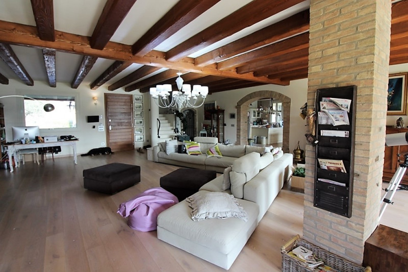 Immagine 9 di Villa in vendita  in via Pelosa a Veggiano