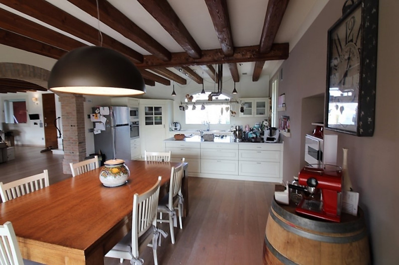 Immagine 12 di Villa in vendita  in via Pelosa a Veggiano