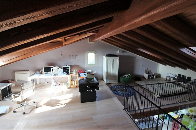 Immagine 34 di Villa in vendita  in via Pelosa a Veggiano