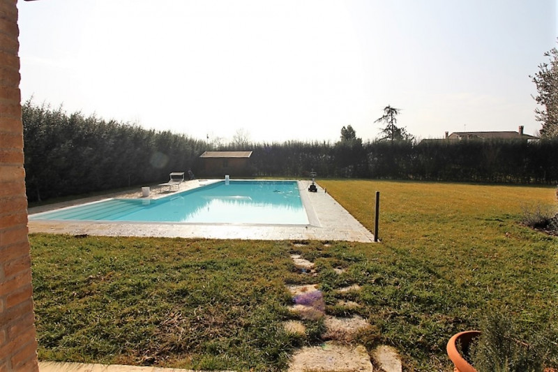 Immagine 41 di Villa in vendita  in via Pelosa a Veggiano