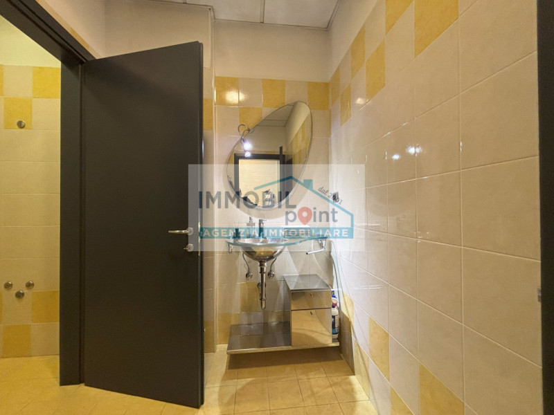 Immagine 5 di Ufficio in vendita  in piazza dell'artigianato a Abano Terme