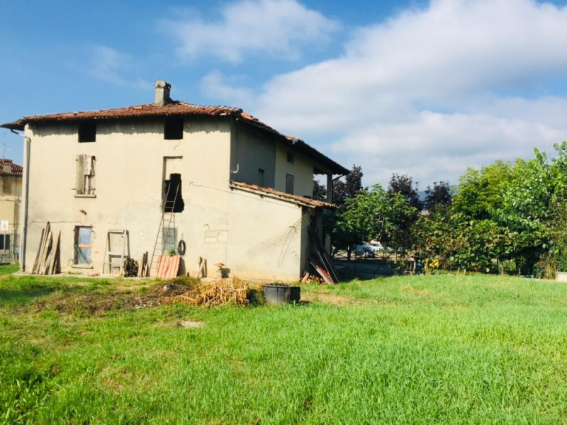 Immagine 19 di Rustico / casale in vendita  in San Biagio a Gavardo