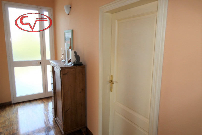 Immagine 23 di Villa in vendita  in via gori a Cavriglia