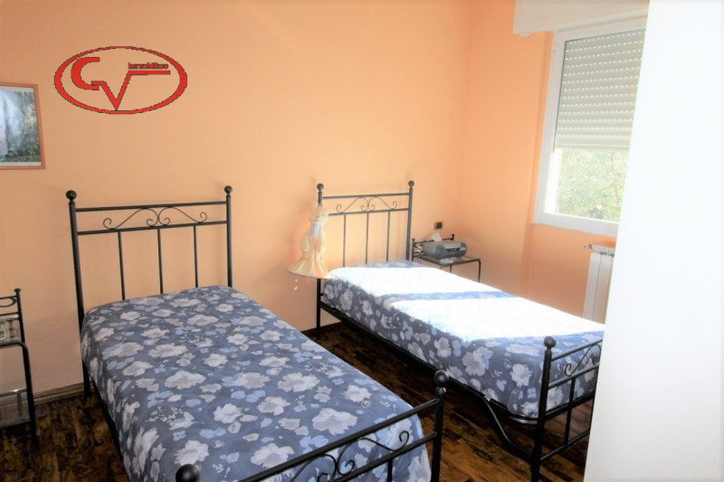 Immagine 24 di Villa in vendita  in via gori a Cavriglia