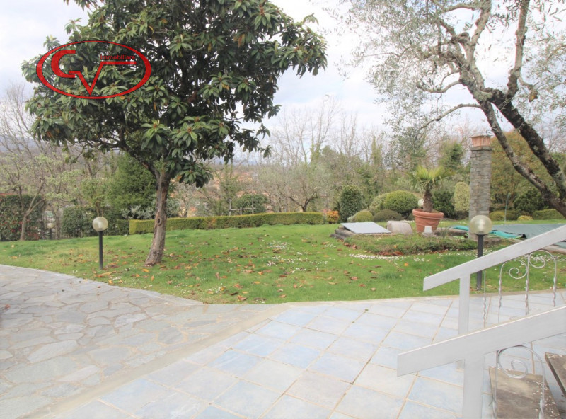 Immagine 38 di Villa in vendita  in via gori a Cavriglia