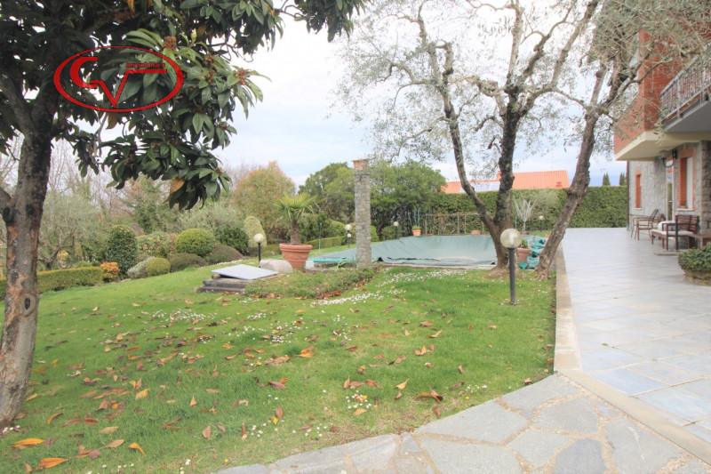 Immagine 39 di Villa in vendita  in via gori a Cavriglia