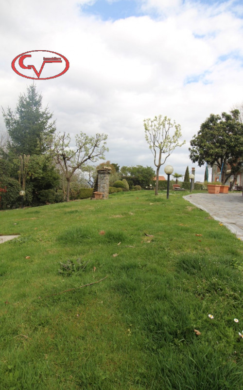 Immagine 41 di Villa in vendita  in via gori a Cavriglia