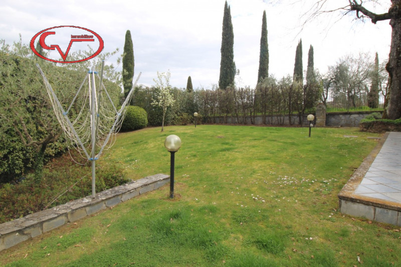 Immagine 48 di Villa in vendita  in via gori a Cavriglia