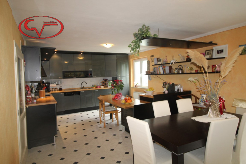 Immagine 56 di Villa in vendita  in via gori a Cavriglia