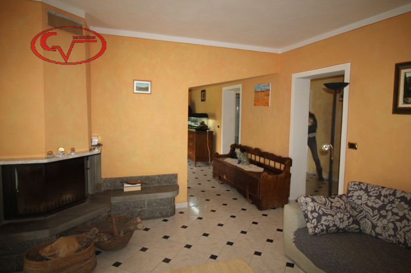 Immagine 62 di Villa in vendita  in via gori a Cavriglia