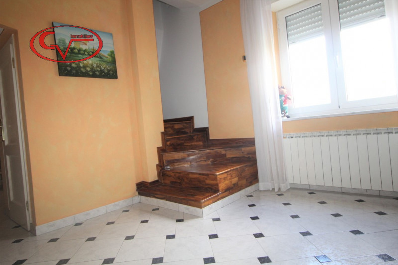 Immagine 66 di Villa in vendita  in via gori a Cavriglia