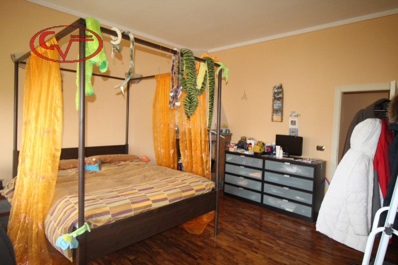 Immagine 72 di Villa in vendita  in via gori a Cavriglia