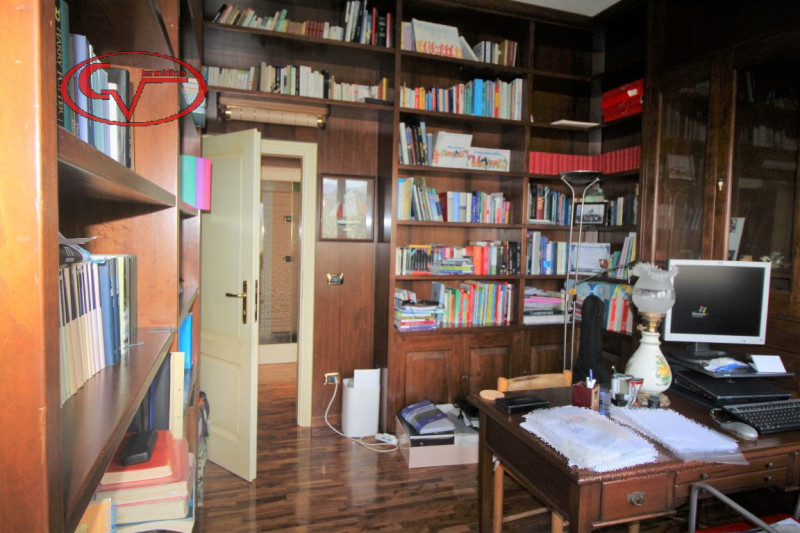 Immagine 74 di Villa in vendita  in via gori a Cavriglia