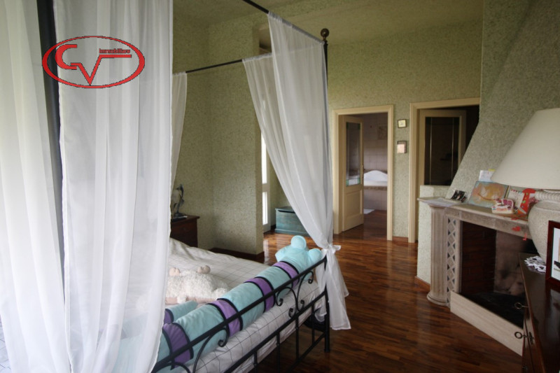 Immagine 79 di Villa in vendita  in via gori a Cavriglia