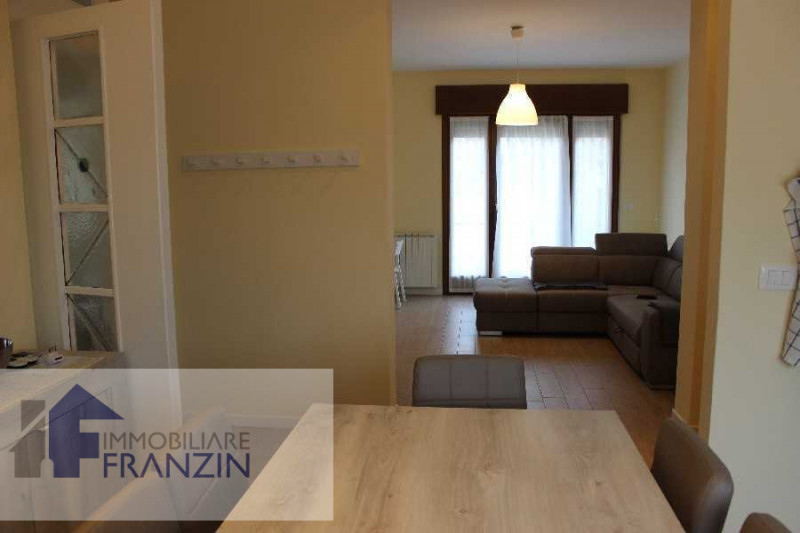 Immagine 4 di Camera in affitto  in via roma a Meolo