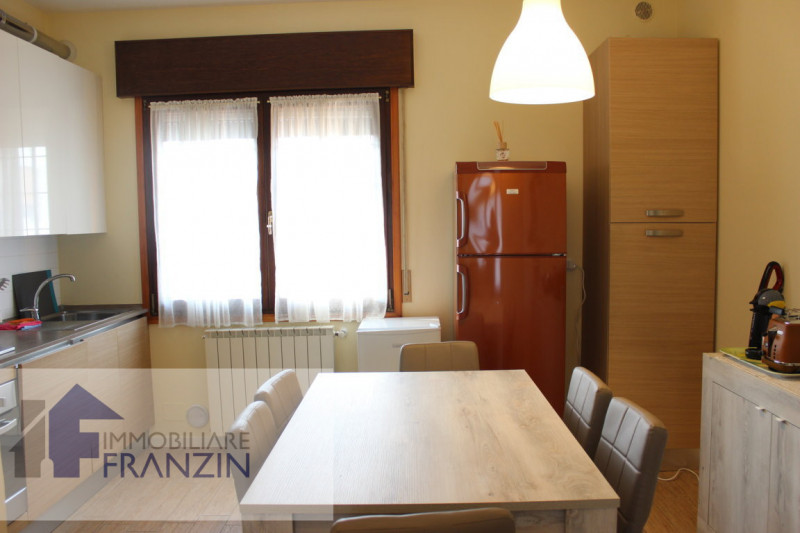 Immagine 6 di Camera in affitto  in via roma a Meolo