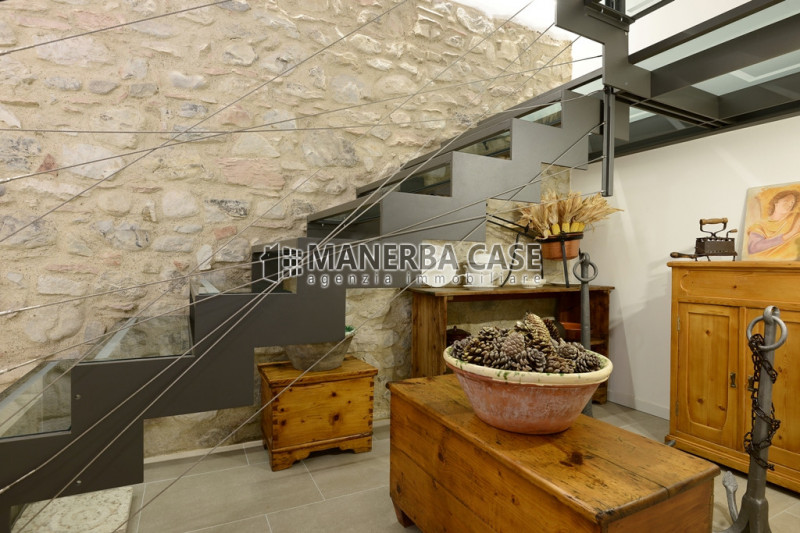 Immagine 19 di Appartamento in affitto  in lungolago zanardelli a Toscolano-Maderno