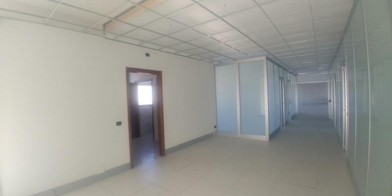 Immagine 3 di Ufficio in vendita  in VIA COPERNICO a Cinisello Balsamo