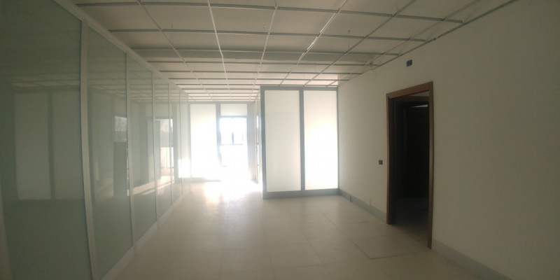 Immagine 15 di Ufficio in vendita  in VIA COPERNICO a Cinisello Balsamo