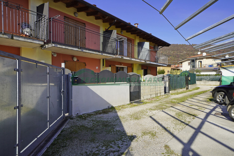 Immagine 7 di Villetta a schiera in vendita  a Gavardo