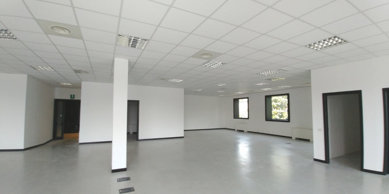 Immagine 19 di Palazzo in vendita  in VIA TOBAGI a Peschiera Borromeo