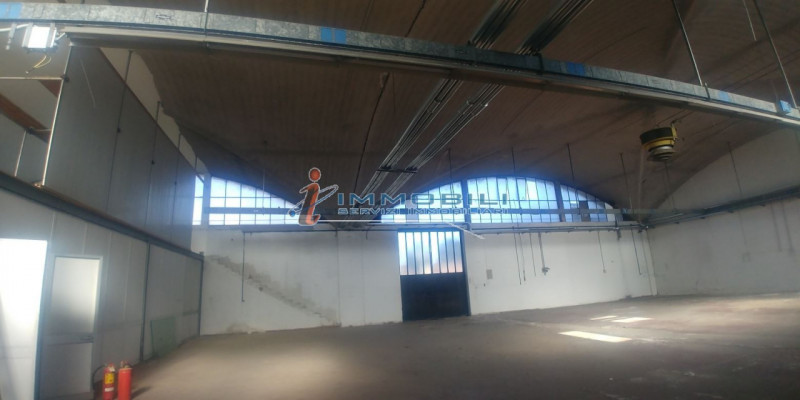 Immagine 8 di Capannone industriale in vendita  in VIA MILANO a Desio