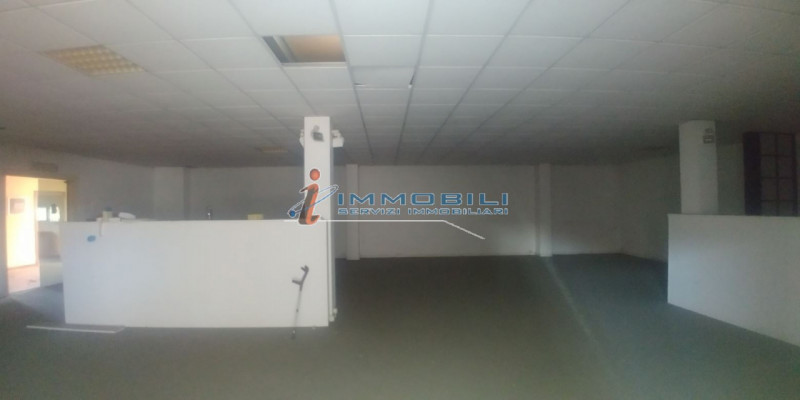 Immagine 15 di Capannone industriale in vendita  in VIA MILANO a Desio