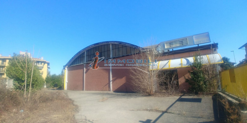 Immagine 19 di Capannone industriale in vendita  in VIA MILANO a Desio