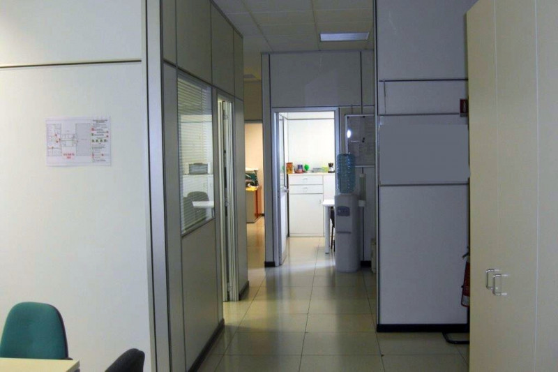 Immagine 9 di Ufficio in affitto  in VIA TOBAGI a Peschiera Borromeo