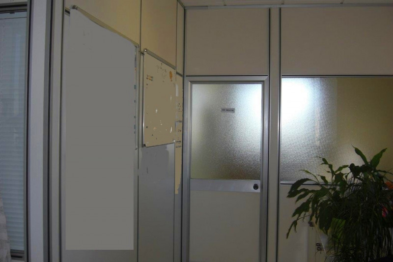 Immagine 18 di Ufficio in affitto  in VIA TOBAGI a Peschiera Borromeo