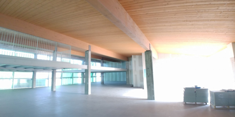 Immagine 6 di Attività commerciale in vendita  in VIA MAMELI a Vimercate