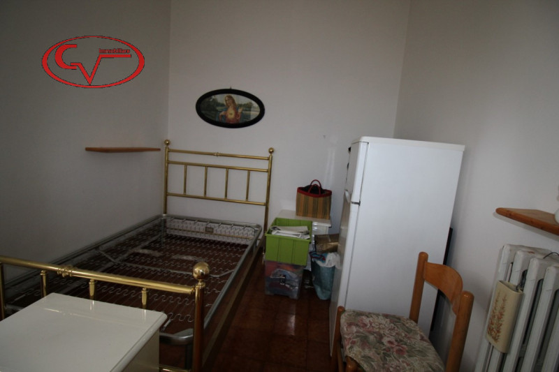 Immagine 9 di Palazzo in vendita  in mercatale valdarno a Montevarchi