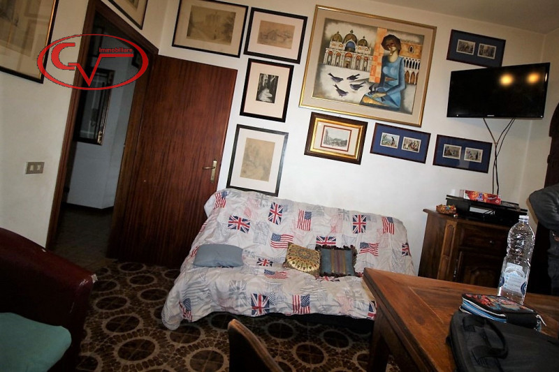 Immagine 19 di Palazzo in vendita  in mercatale valdarno a Montevarchi