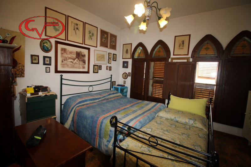 Immagine 21 di Palazzo in vendita  in mercatale valdarno a Montevarchi