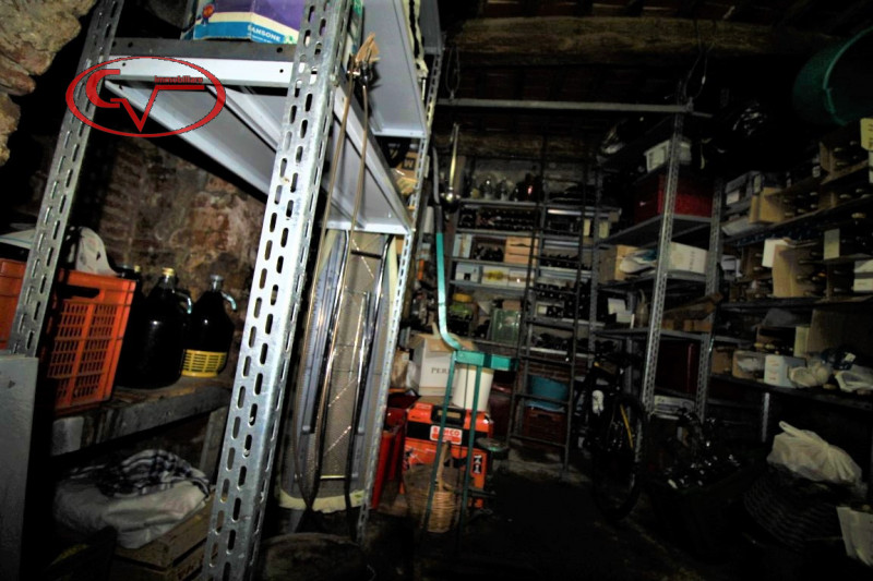 Immagine 22 di Palazzo in vendita  in mercatale valdarno a Montevarchi