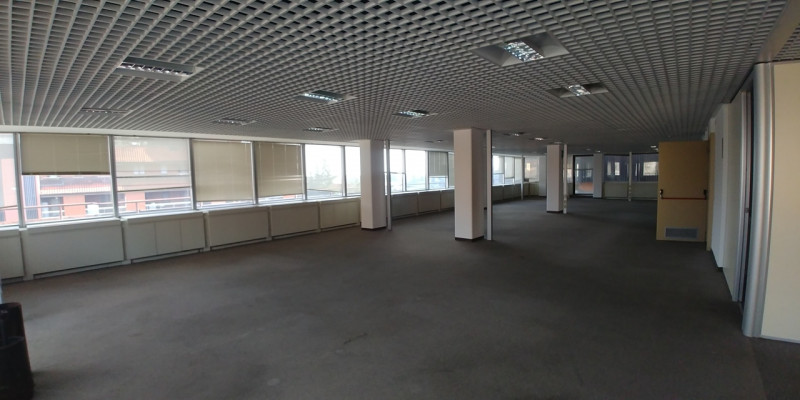 Immagine 16 di Ufficio in affitto  in VIA OLGIA a Segrate