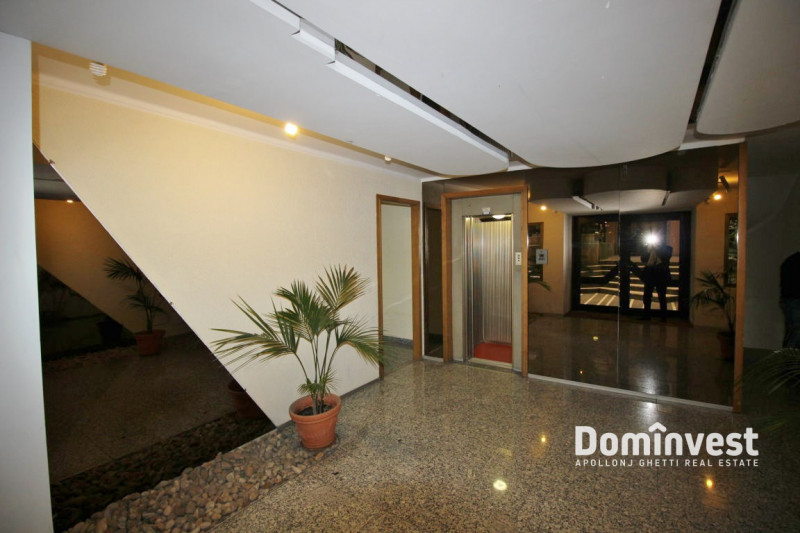 Immagine 10 di Ufficio in affitto  in Viale Cortina D'Ampezzo a Roma