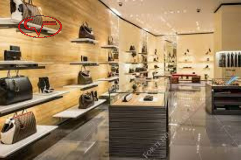 Immagine 1 di Negozio in vendita  in laterina a Laterina Pergine Valdarno