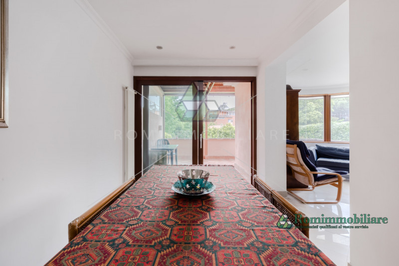 Immagine 9 di Villa in vendita  in Via Pierfranco Bonetti a Roma