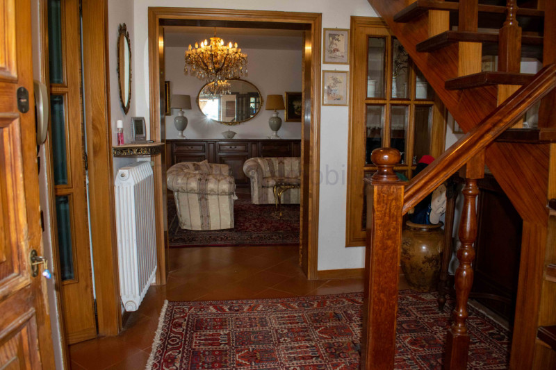 Immagine 6 di Rustico / casale in vendita  in via dell'acquedotto a Torgiano