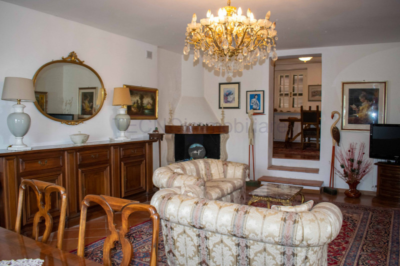 Immagine 14 di Rustico / casale in vendita  in via dell'acquedotto a Torgiano