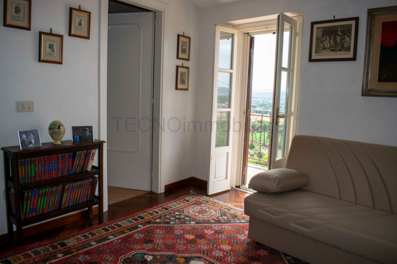 Immagine 33 di Rustico / casale in vendita  in via dell'acquedotto a Torgiano