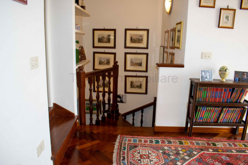 Immagine 35 di Rustico / casale in vendita  in via dell'acquedotto a Torgiano