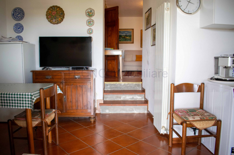 Immagine 38 di Rustico / casale in vendita  in via dell'acquedotto a Torgiano