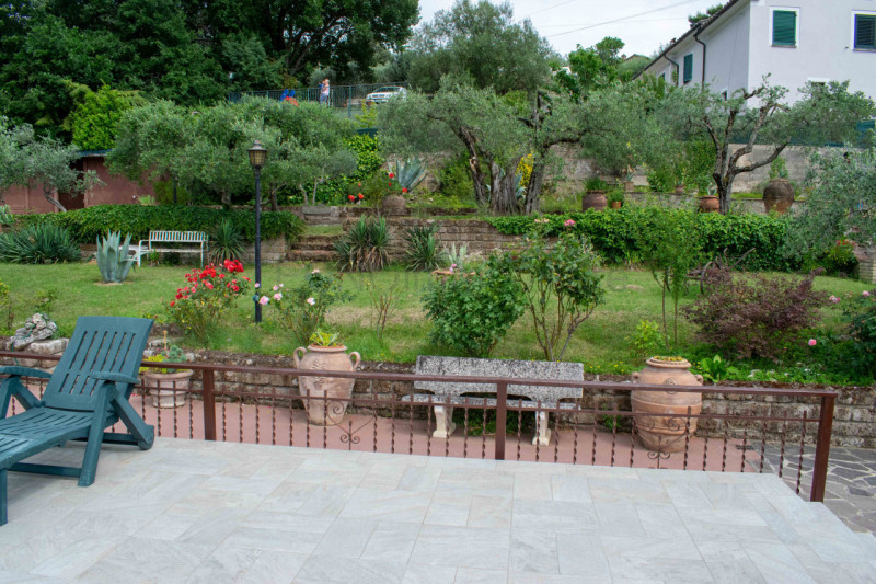 Immagine 55 di Rustico / casale in vendita  in via dell'acquedotto a Torgiano