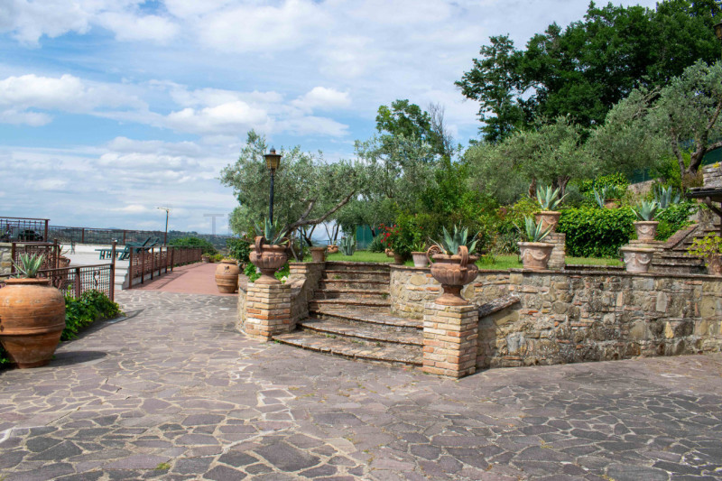 Immagine 58 di Rustico / casale in vendita  in via dell'acquedotto a Torgiano