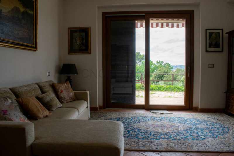 Immagine 61 di Rustico / casale in vendita  in via dell'acquedotto a Torgiano