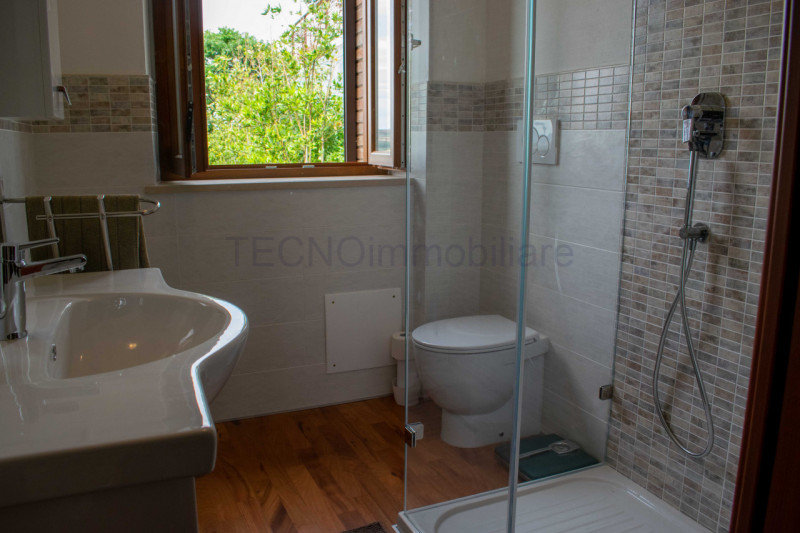 Immagine 65 di Rustico / casale in vendita  in via dell'acquedotto a Torgiano