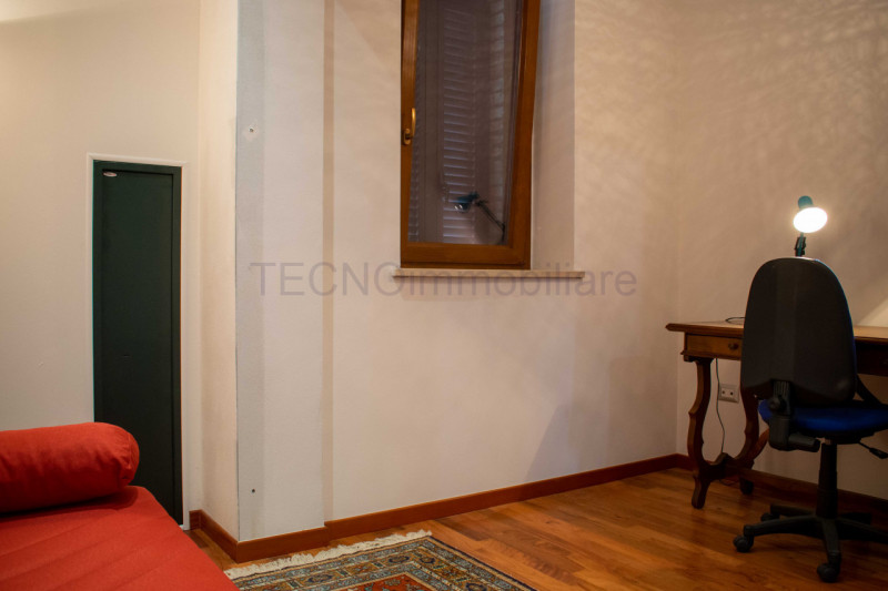 Immagine 68 di Rustico / casale in vendita  in via dell'acquedotto a Torgiano